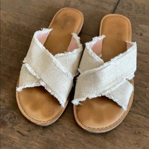 Toms Beige Slides